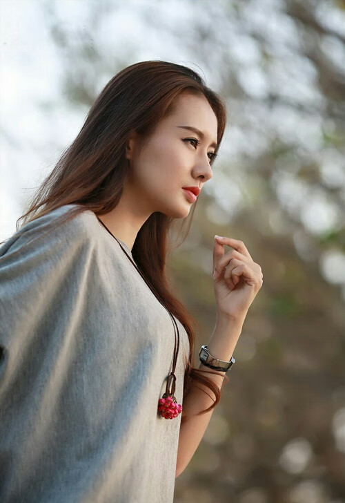 九游app官网下载-中锋都羡慕的数据！广东小个子怒砍34分11板引爆社媒，广东小个子球员